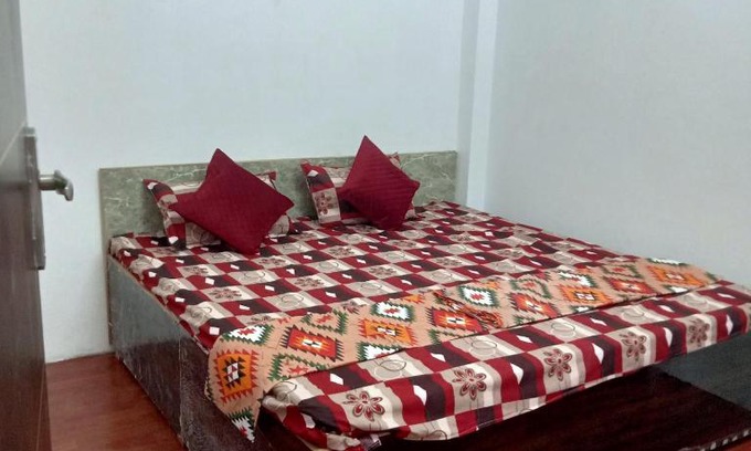 Muzaffarnagar Hostel | Hotel Rishiram