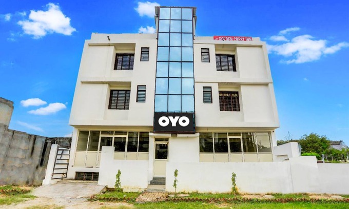 Greater Noida House | Motel ∙ 3 guests