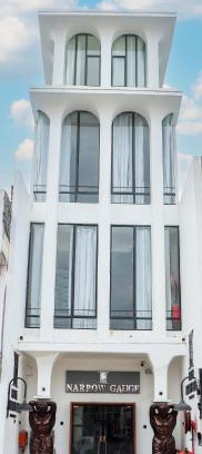 Bareilly Hotel | Narrow Gauge Hotel
