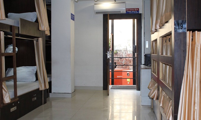 Bareilly Hostel | Paradise AC Dormitory
