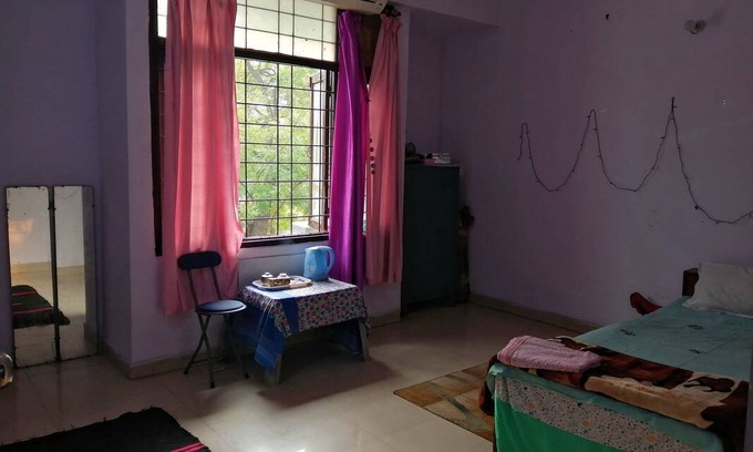 Hazratganj Resort | Private room ∙ 2 guests