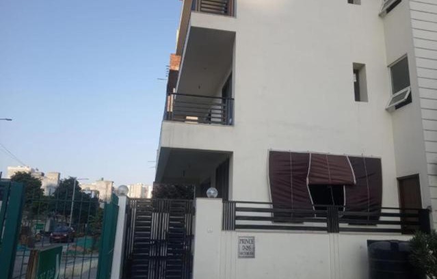 Noida House | SAI RESIDENCES