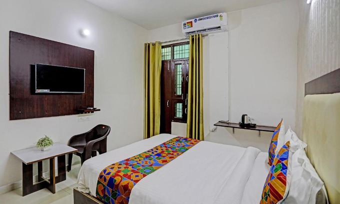 Gomti Nagar Hotel | Shree Hotel