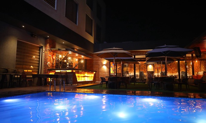 Mathura Hotel | The Mystic Palms