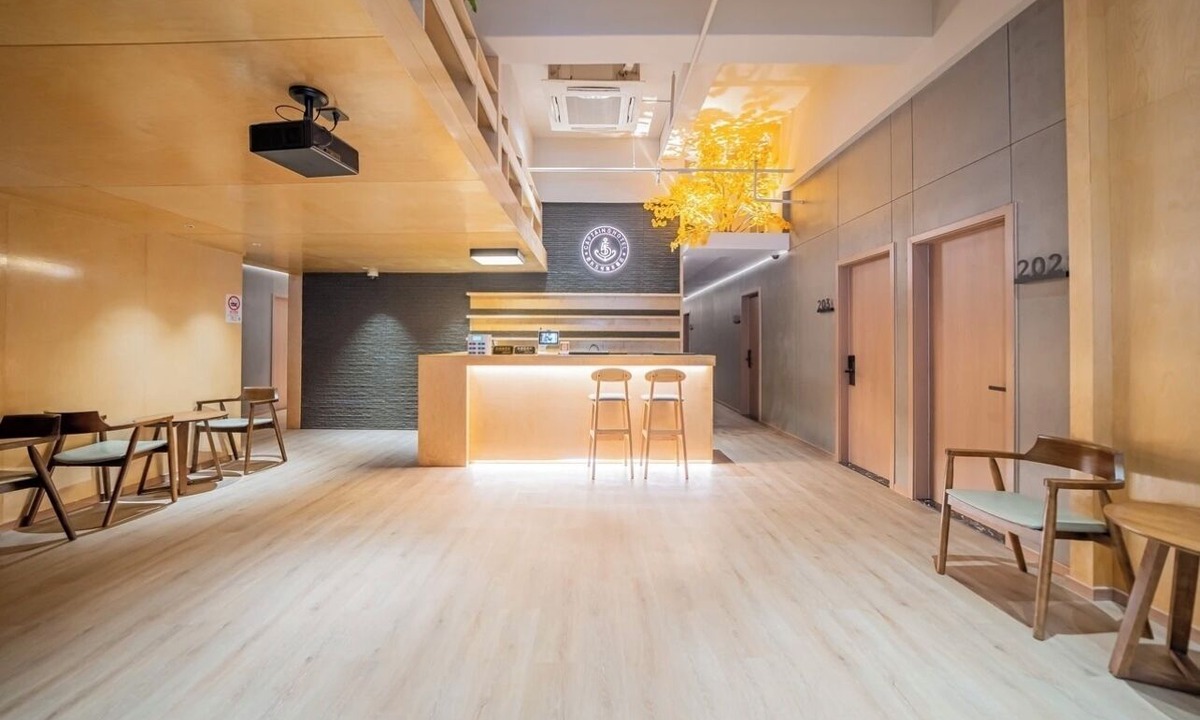 Wantiguan Hotel | Captain No. 5 Youth Hotel