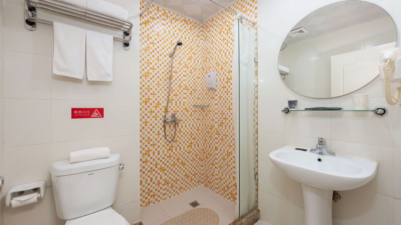 Photo of Bathroom in Ganjingzi