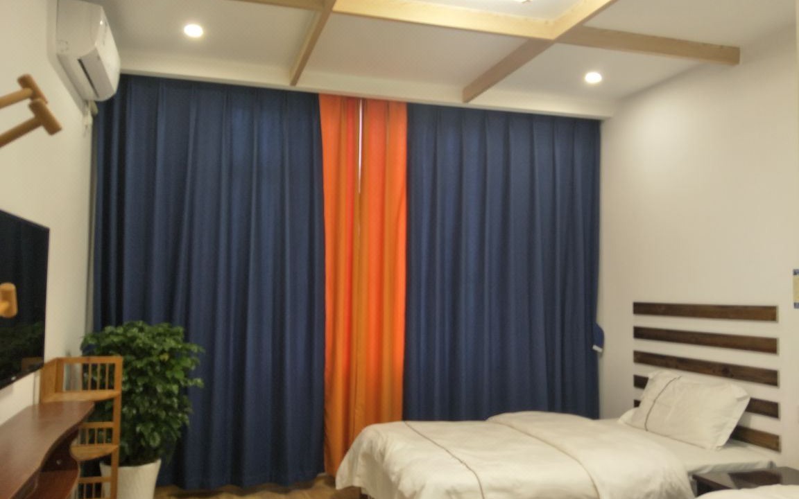 Photo of Bedroom in Dali Ancient Town