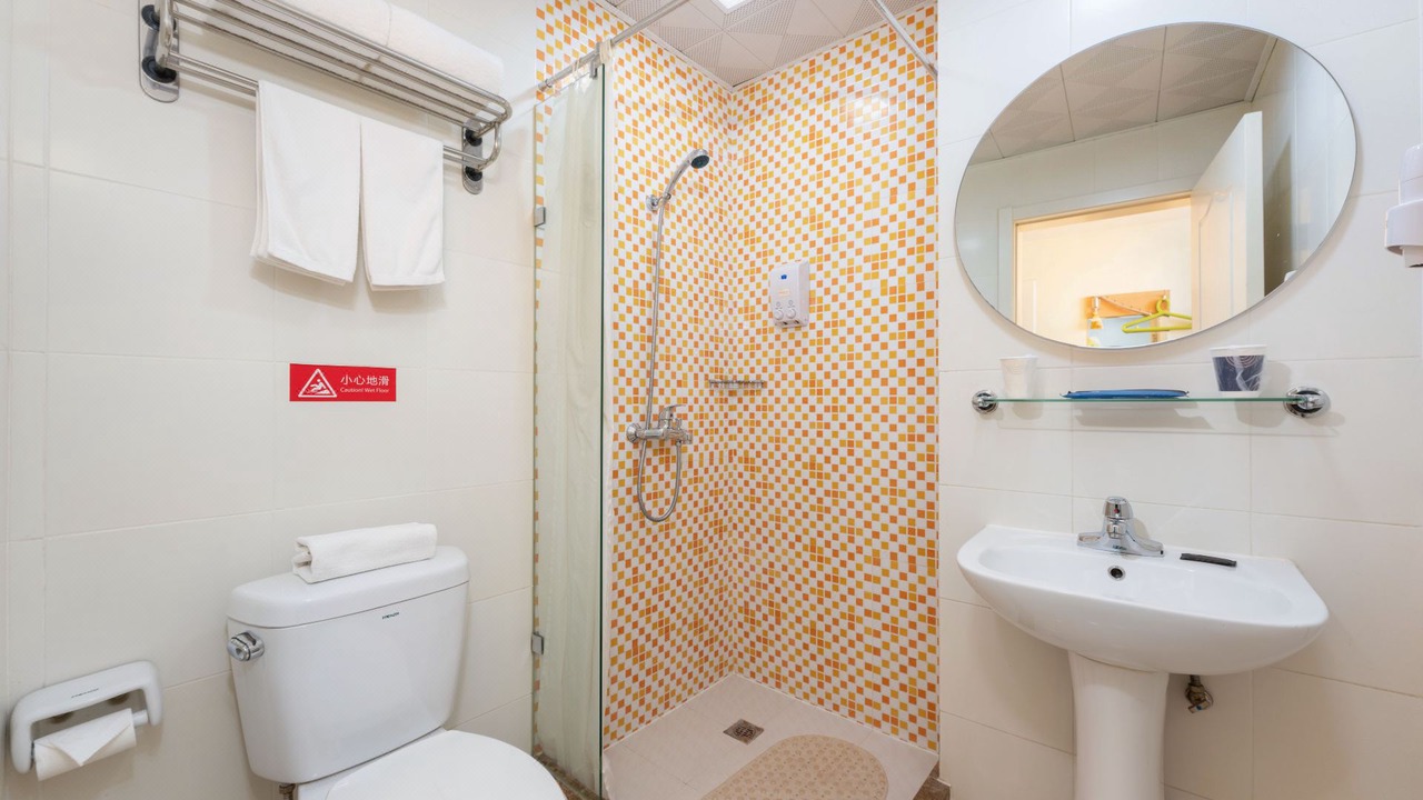 Photo of Bathroom in Ganjingzi
