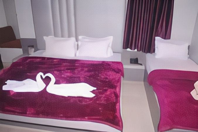 Photo of Bedroom in Sualkuchi