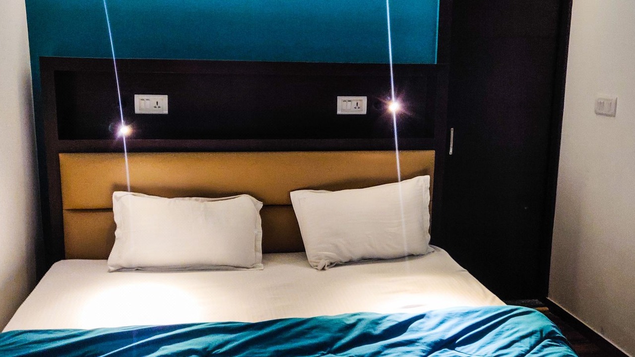 Photo of Bedroom in Taj Ganj