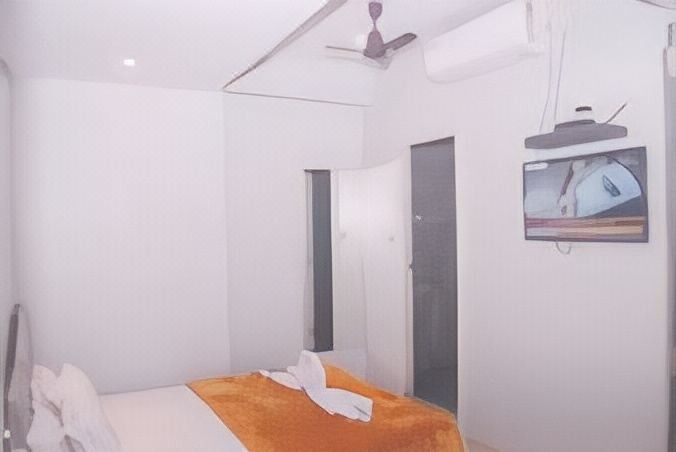 Photo of Bedroom in Sualkuchi