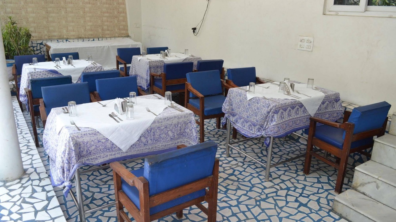 Photo of Livingroom in Taj Ganj