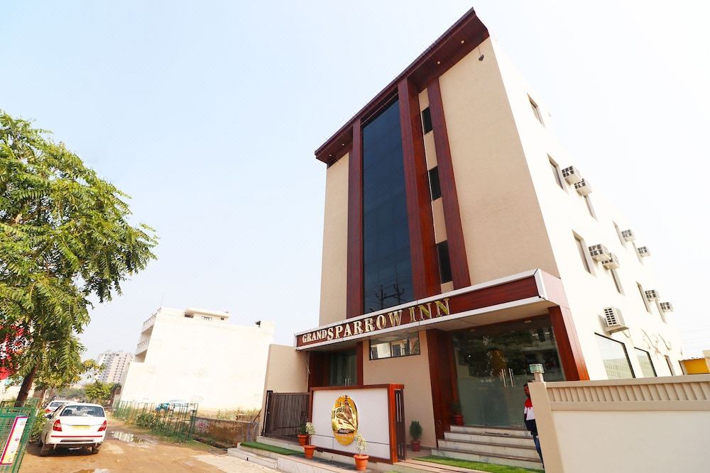 Photo of Buildings in Taj Ganj