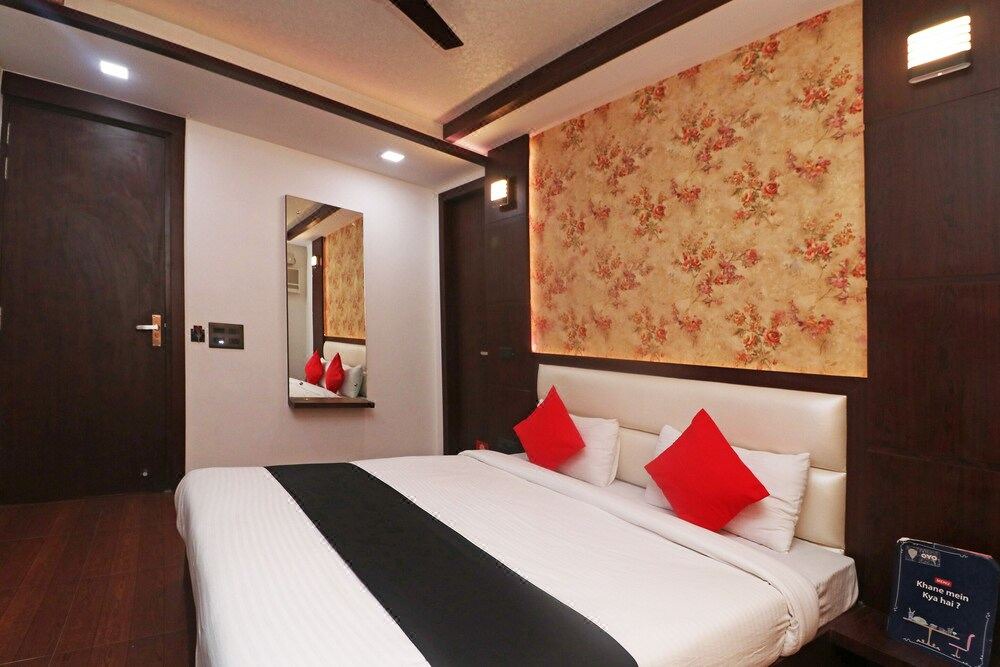 Photo of Bedroom in Taj Ganj