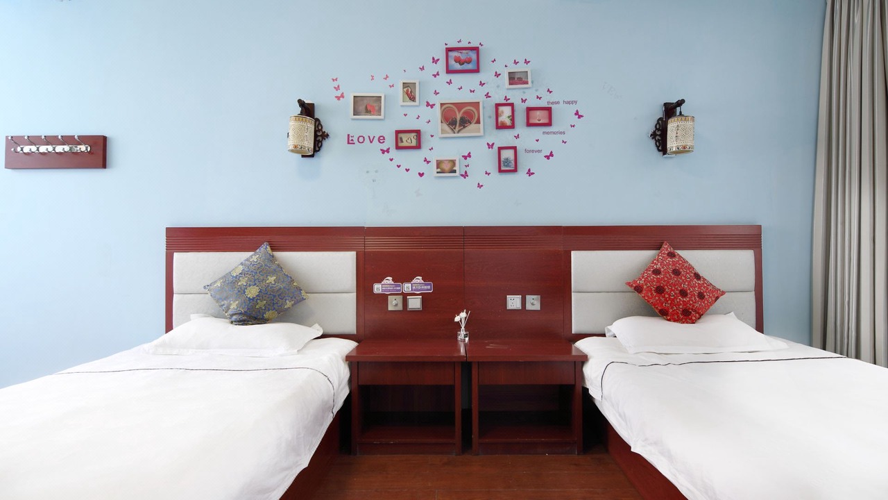 Photo of Bedroom in Dali Ancient Town