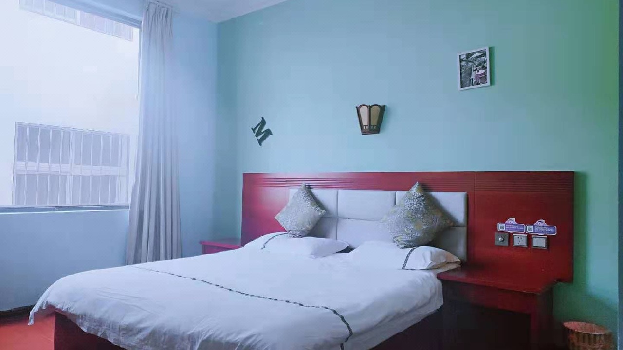 Photo of Bedroom in Dali Ancient Town