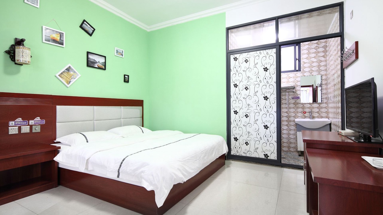 Photo of Bedroom in Dali Ancient Town