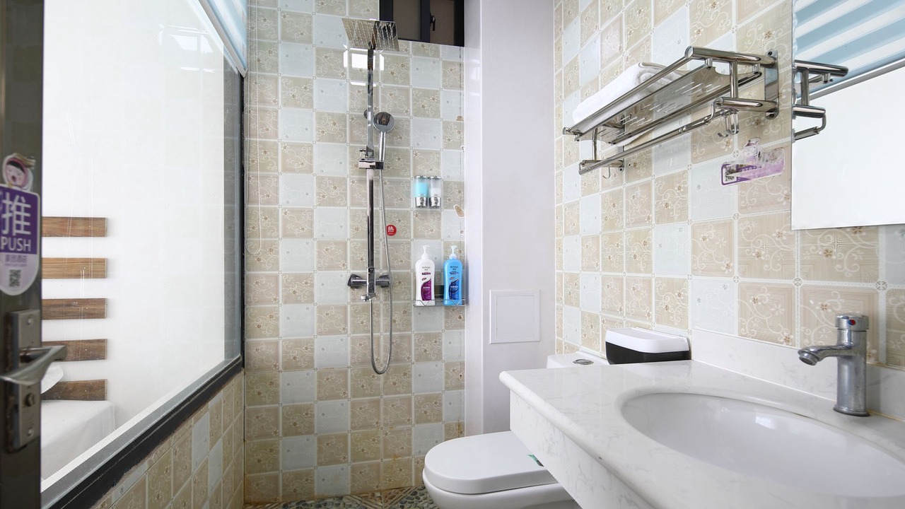 Photo of Bathroom in Dali Ancient Town