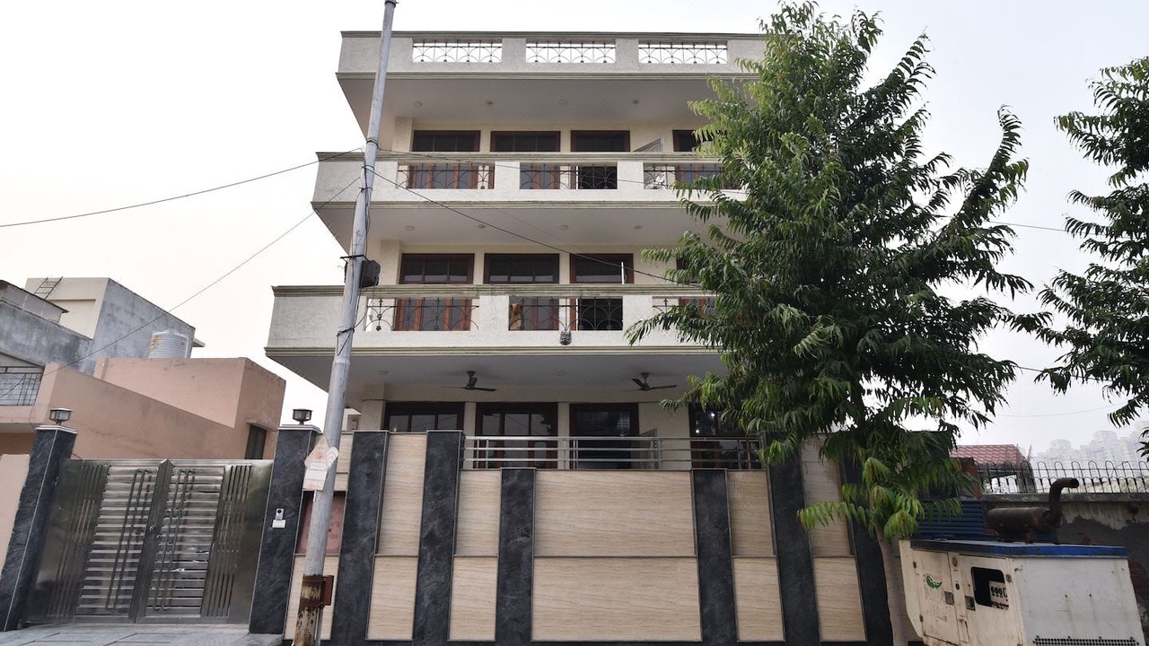 Photo of Buildings in Knowledge Park III