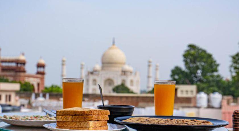 Photo of Others in Taj Ganj