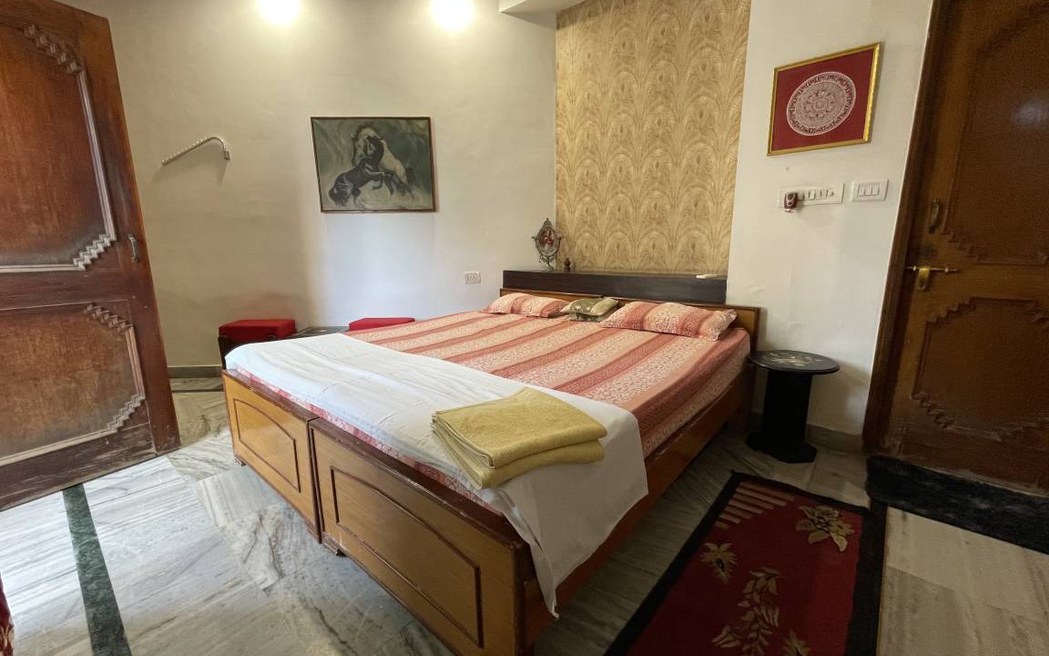 Photo of Bedroom in Taj Ganj