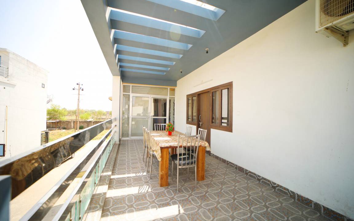 Photo of Patio Balcony in Agra