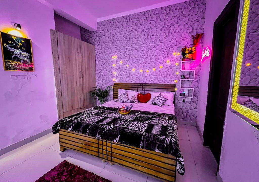 Photo of Bedroom in Greater Noida