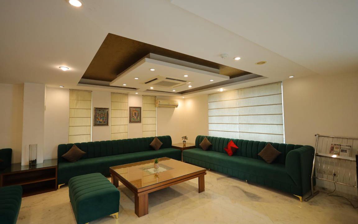 Photo of Livingroom in Taj Ganj