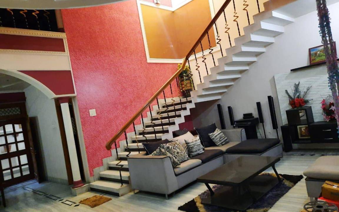 Photo of Livingroom in Aliganj