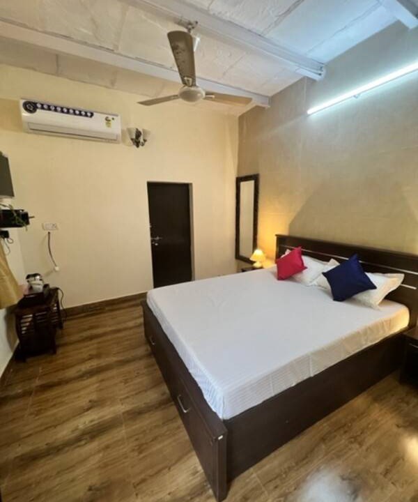 Photo of Bedroom in Rakabganj