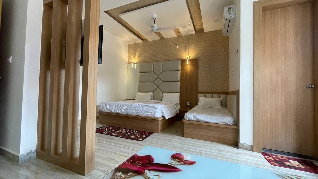 Photo of Bedroom in Mathura