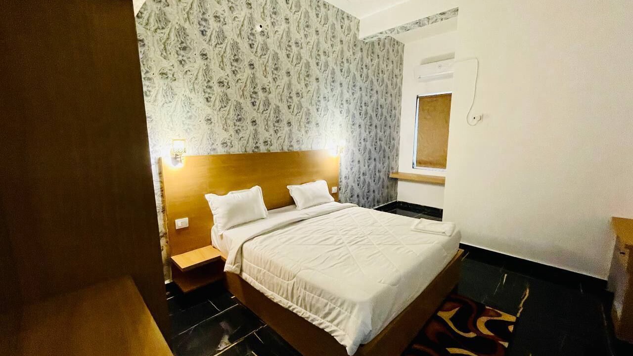 Photo of Bedroom in Mathura