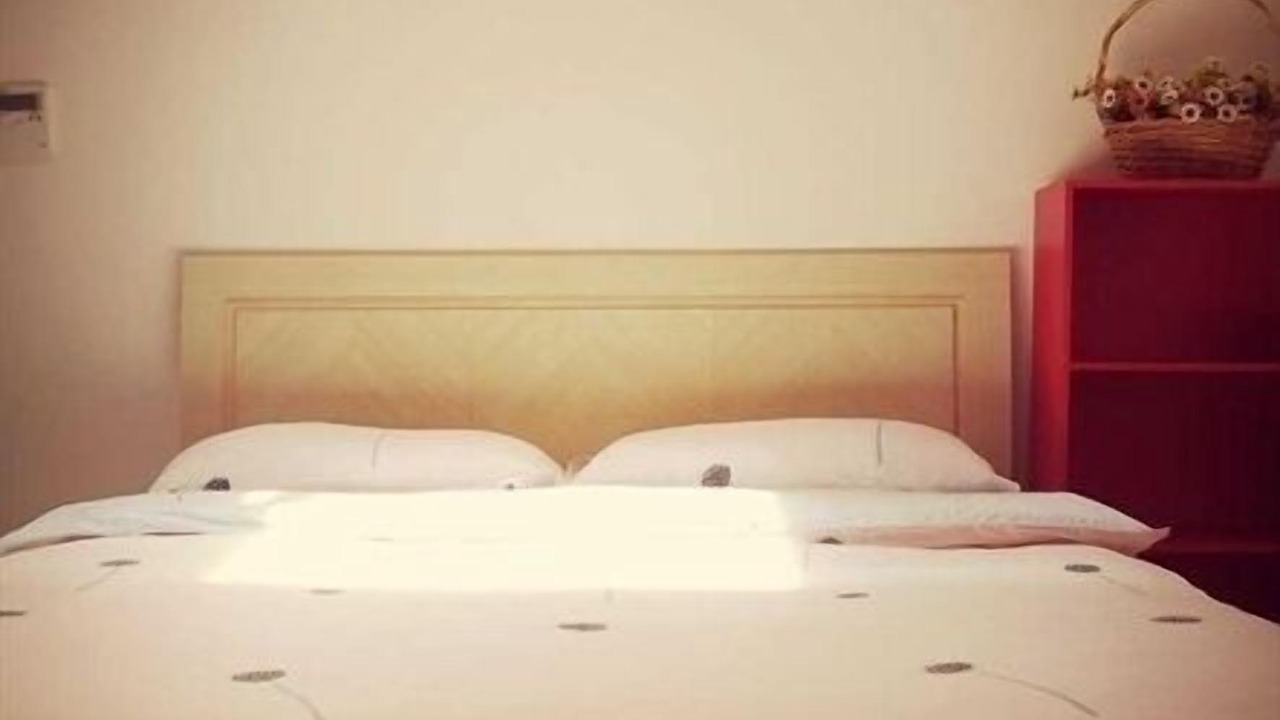 Photo of Bedroom in West Coast