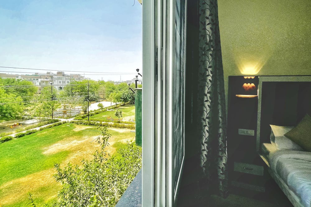 Photo of Bedroom in Agra
