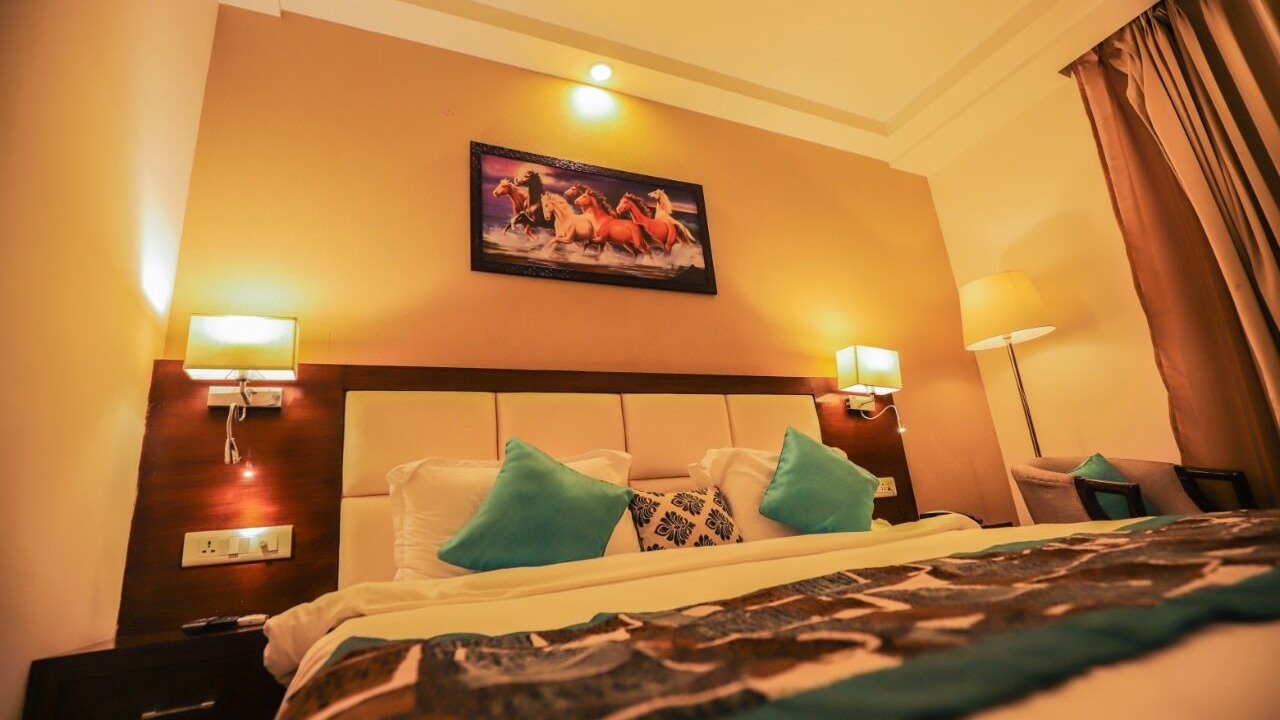 Photo of Bedroom in Mathura