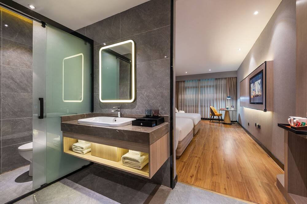 Photo of Bathroom in Huadu