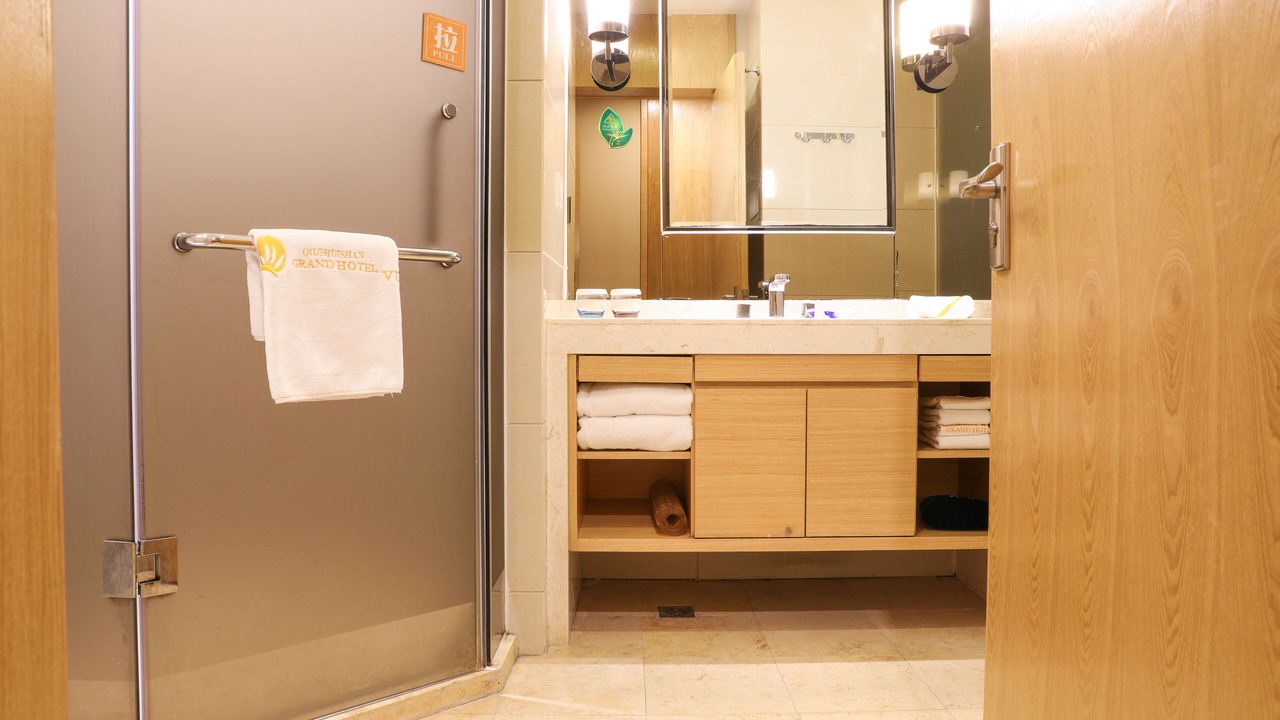 Photo of Bathroom in Buji