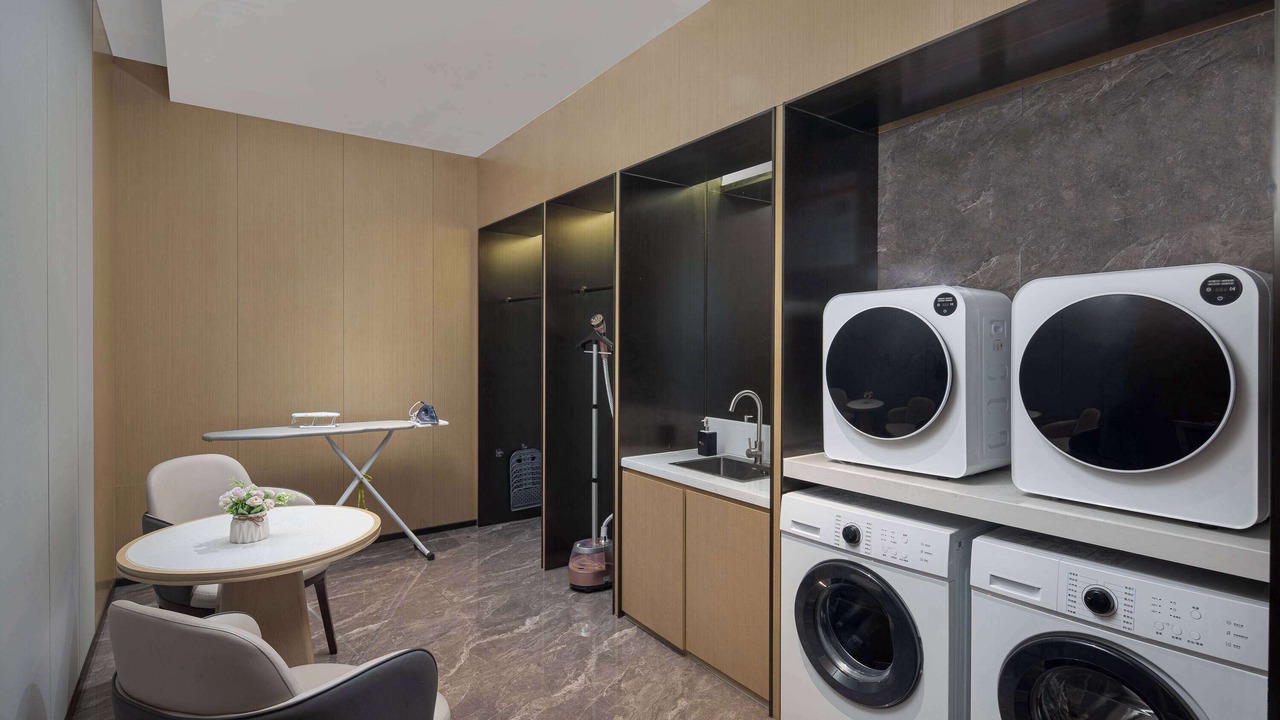 Photo of Bedroom in Houjie