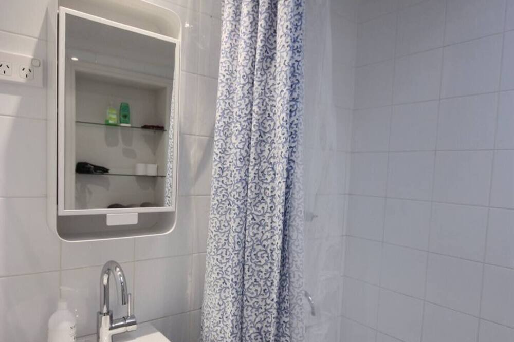 Photo of Bathroom in Erskineville