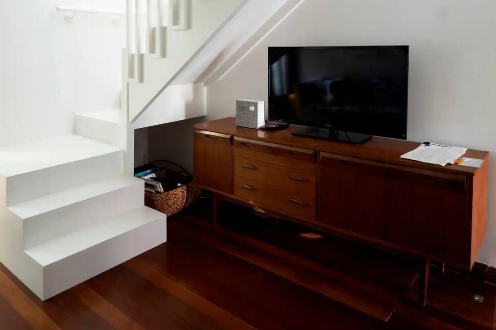 Photo of Bedroom in Erskineville