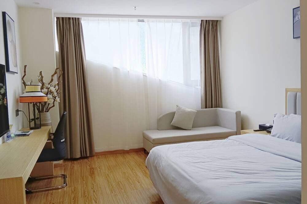 Photo of Bedroom in Gongshan County