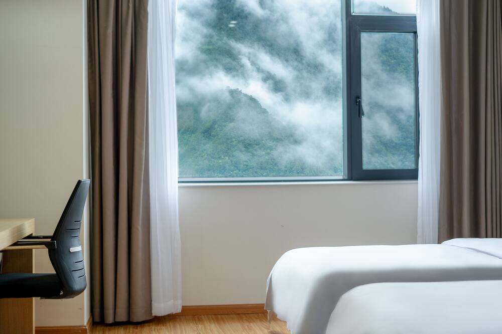 Photo of Bedroom in Gongshan County