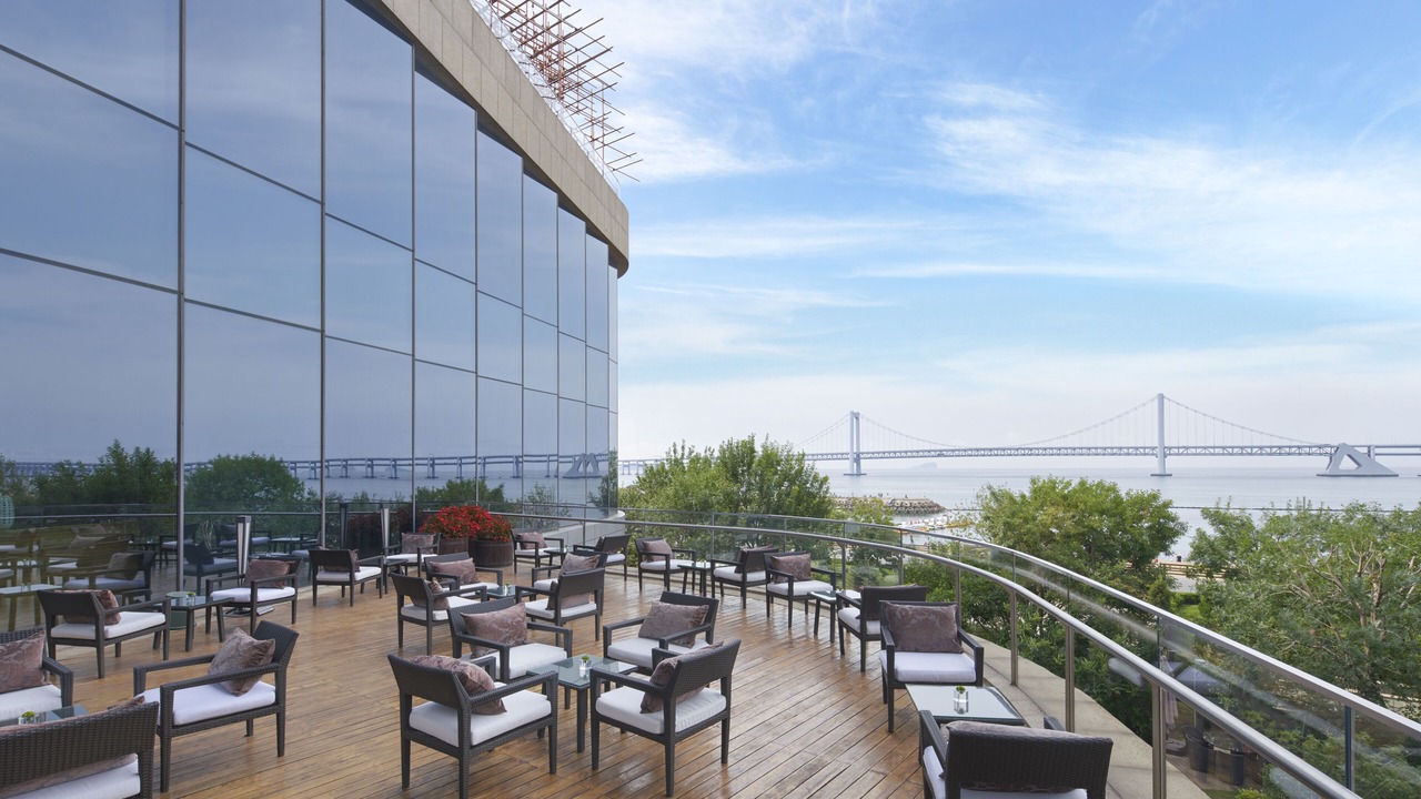 Photo of Patio Balcony in Xinghai Commercial Area