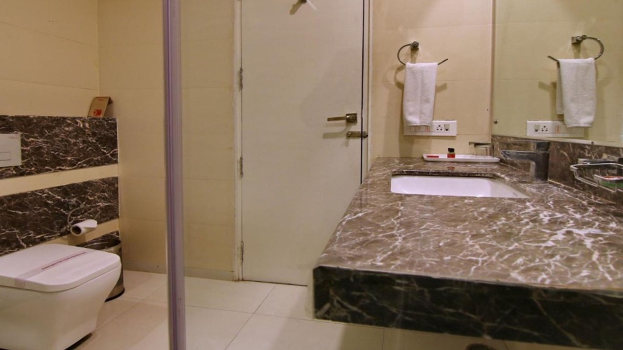 Photo of Bathroom in Auli