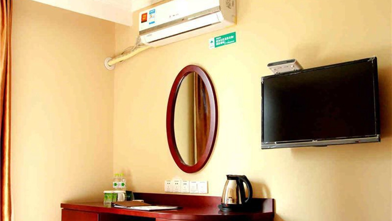 Photo of Bedroom in Runzhou Qu