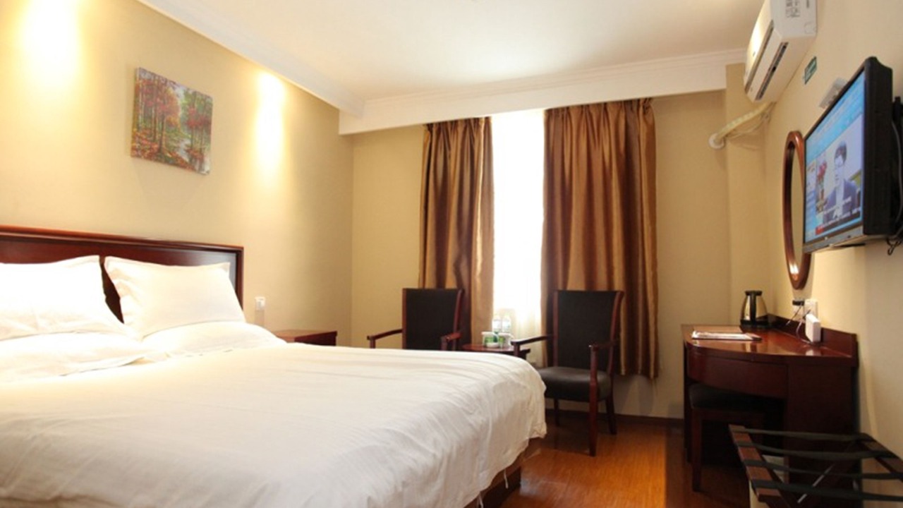 Photo of Bedroom in Runzhou Qu