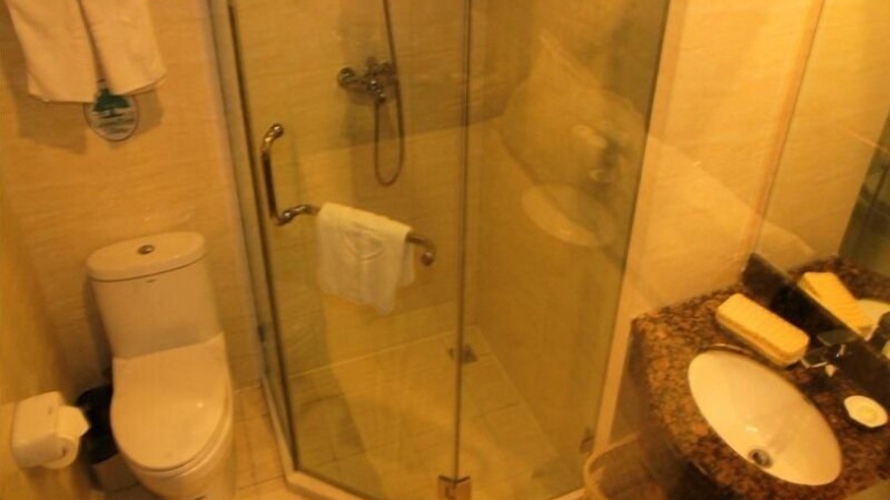 Photo of Bathroom in Yizhuang