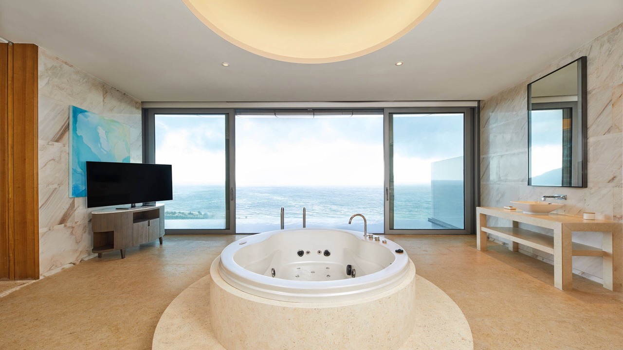 Photo of Bathroom in Lingshui