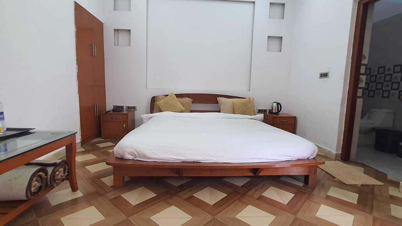 Photo of Bedroom in Palia