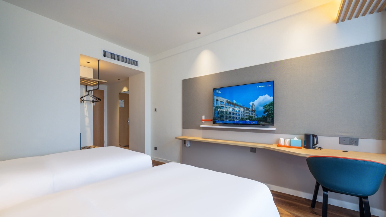 Photo of Bedroom in Runzhou Qu